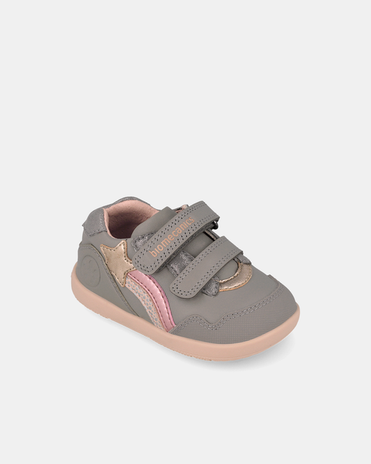 Pantofi Sport Primii Pași Biomecanics Wider – Gri / Dungi Roz Metalizat – 261164-A154